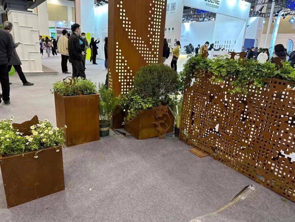 仁布耐候钢花箱